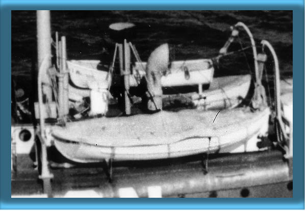 Brenton Reef Lightship LV-102/WAL-525's Lifeboats