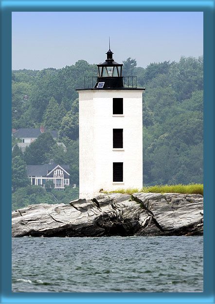 Dutch Island Lighthouse