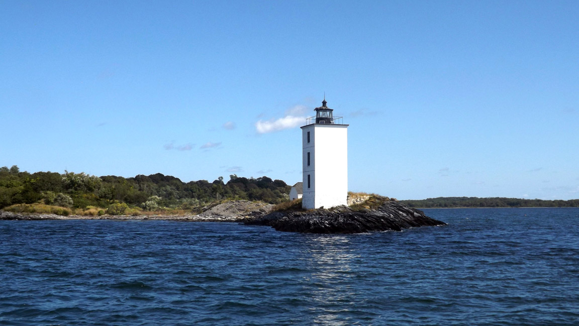 Dutch Island Lighthouse