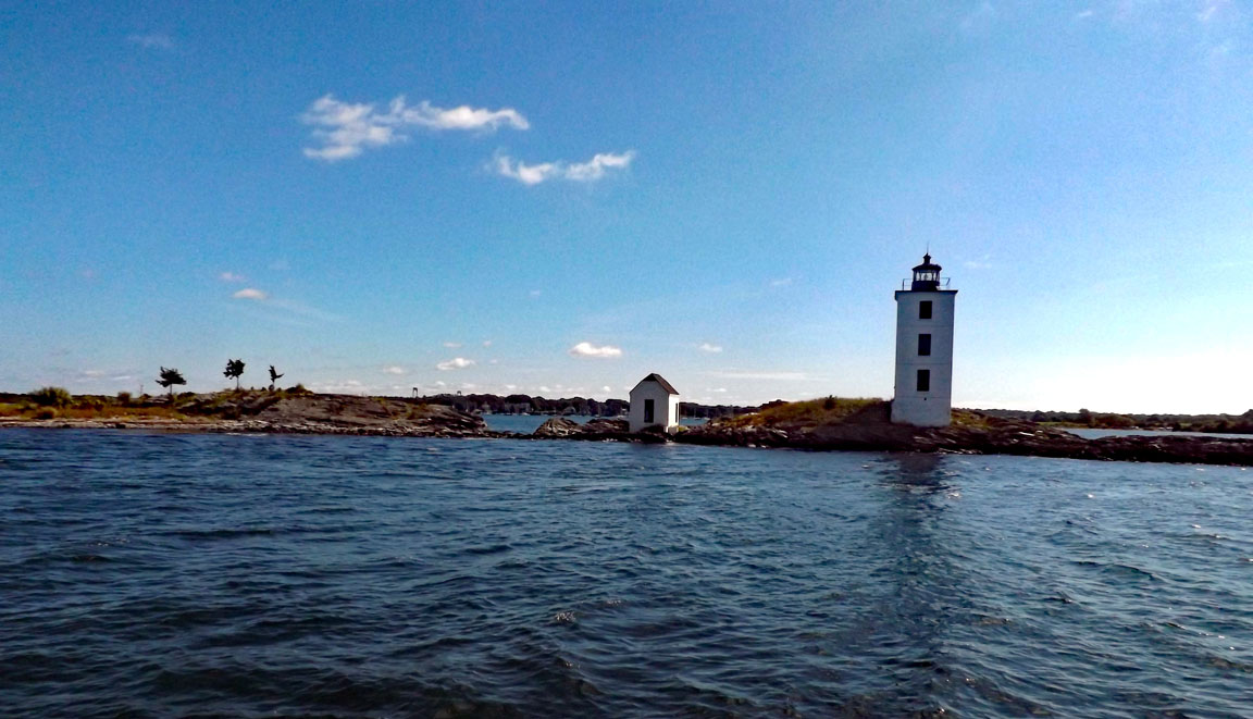 Dutch Island Lighthouse