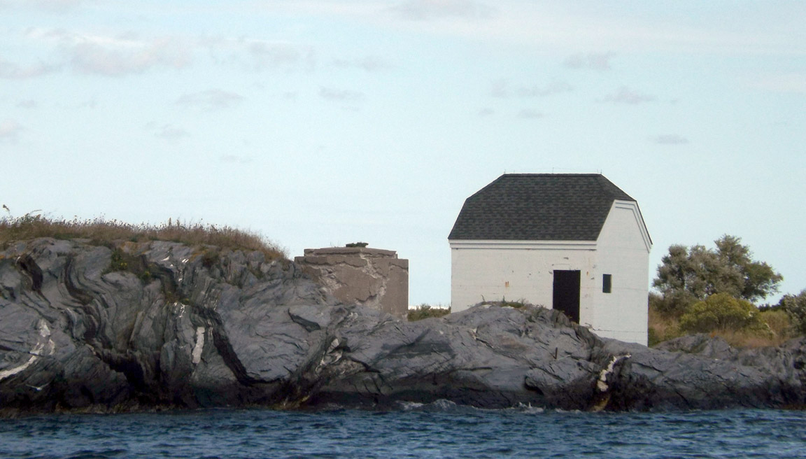 Dutch Island Lighthouse