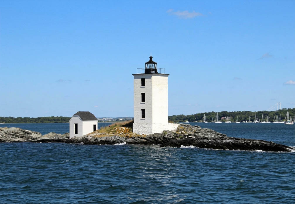 Dutch Island Lighthouse's Cistern and Storage Building