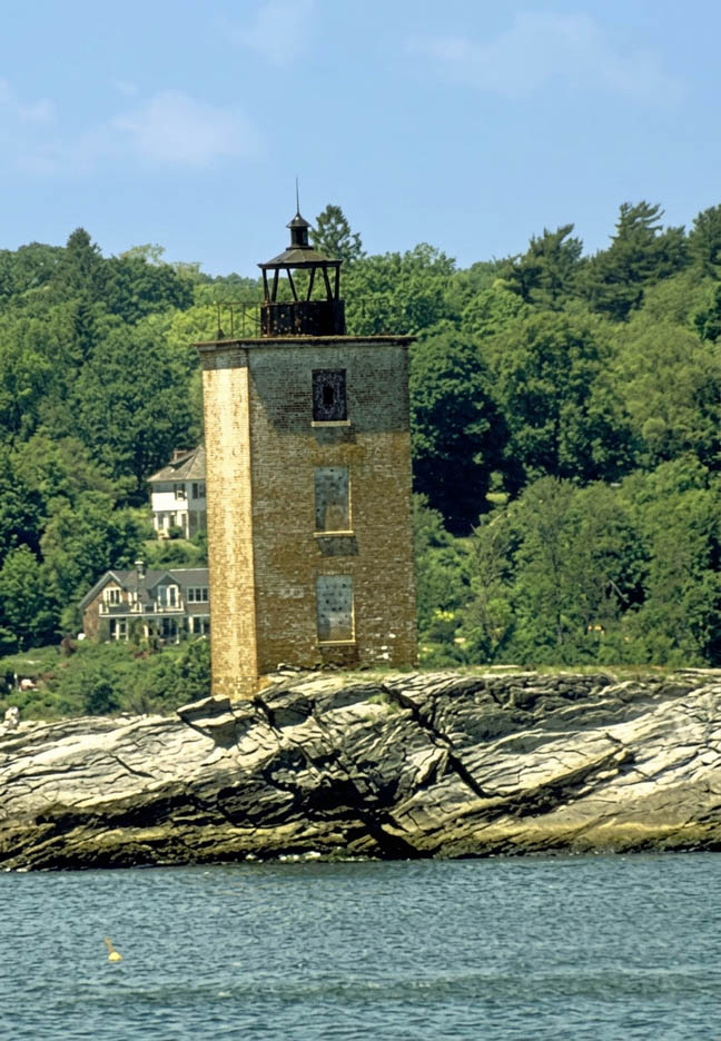 Dutch Island Lighthouse