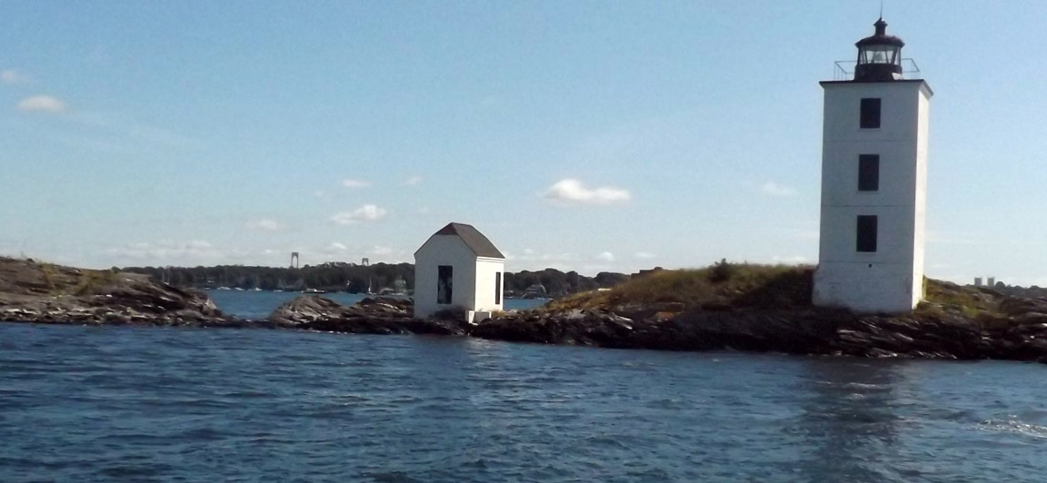 Dutch Island Lighthouse