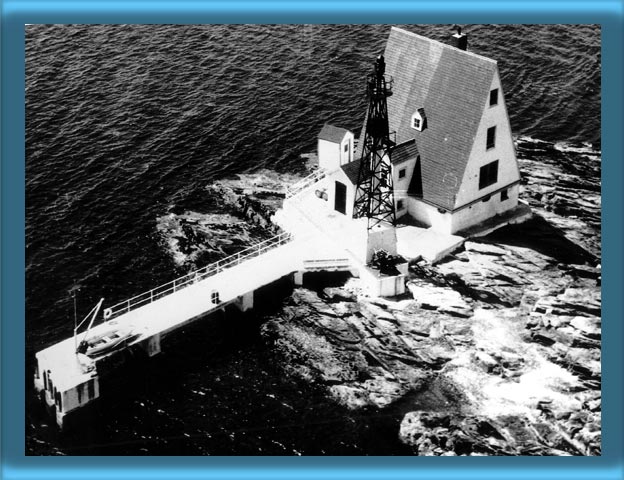 Gull Rocks Lighthouse