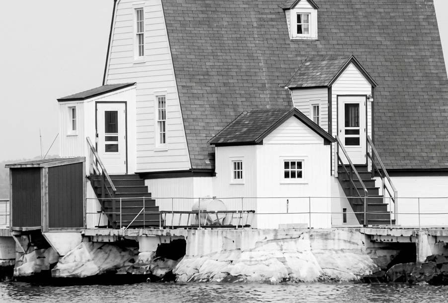 Gull Rocks Lighthouse's Entrance