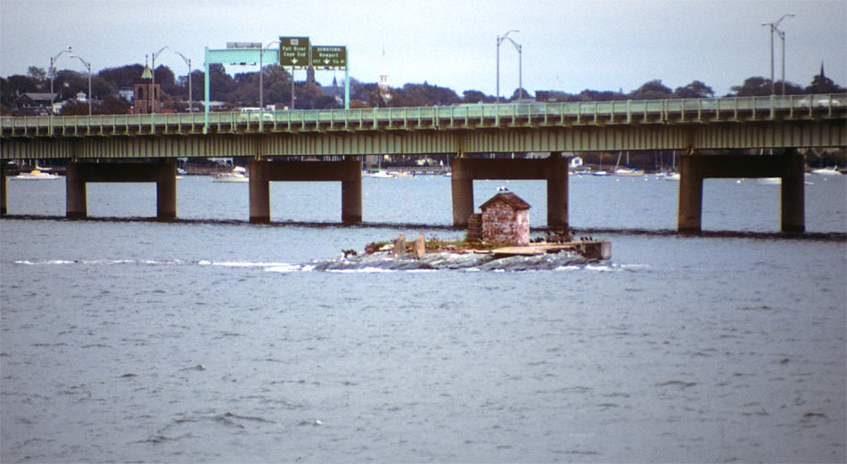 Gull Rocks Lighthouse's Base and Landing Pier