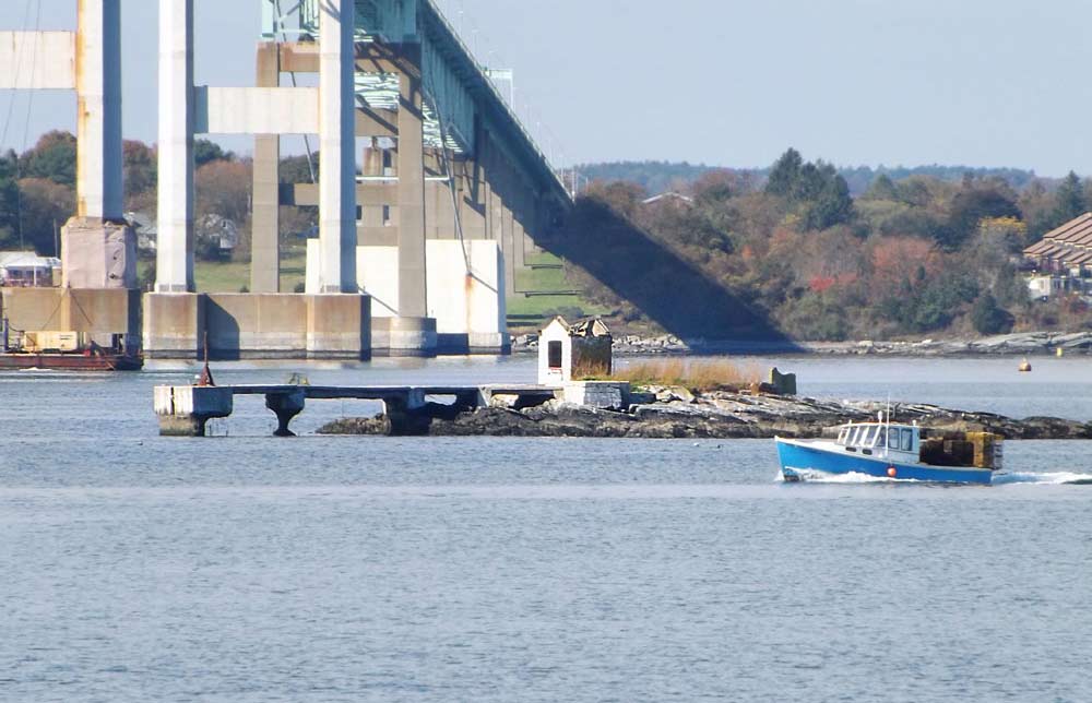 Gull Rocks Lighthouse's Base and Landing Pier