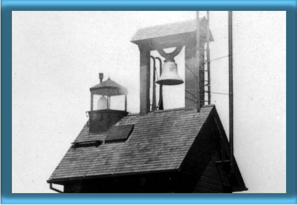 Musselbed Shoals Lighthouse's Roof