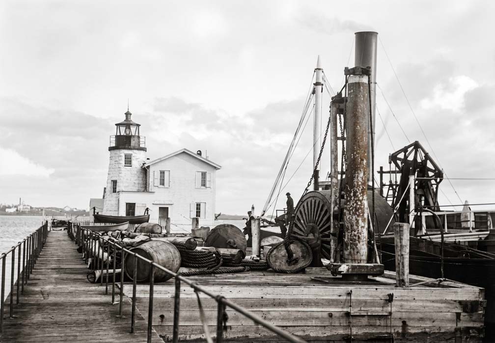 Newport Harbor Lighthouse and Keeper's House