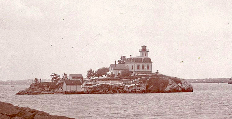 Pomham Rocks Lighthouse 1895