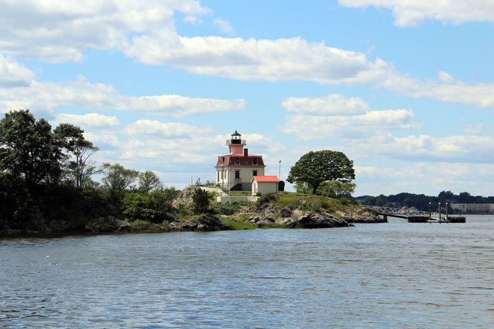 Pomham Rocks Lighthouse - 2013