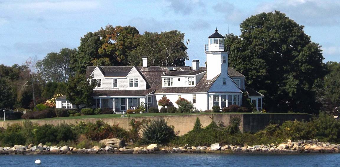 Poplar Point Lighthouse