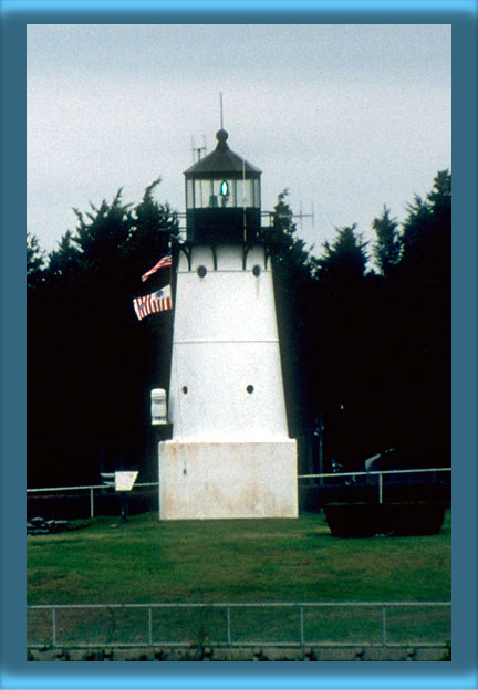 Warwick Light Station and Keeper's Dwelling 2000