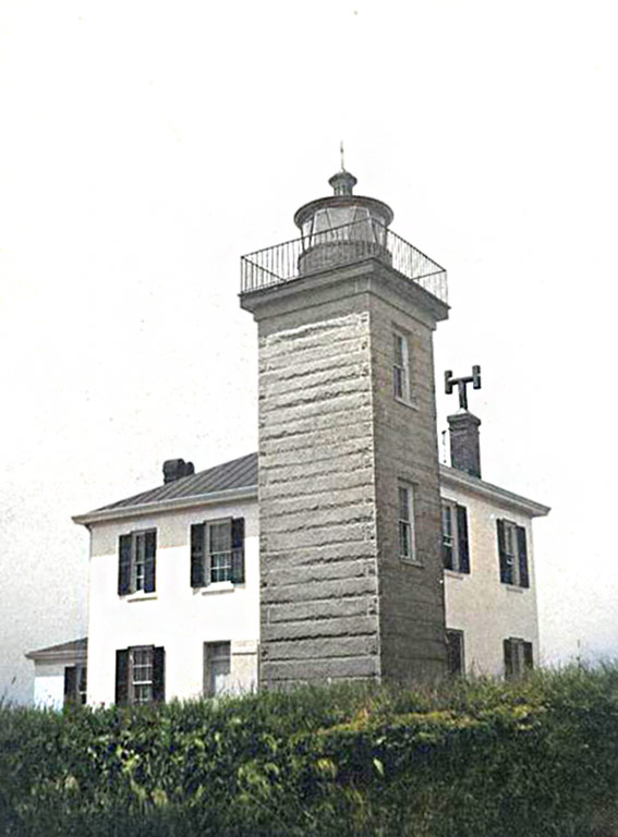 Watch Hill Lighthouse'