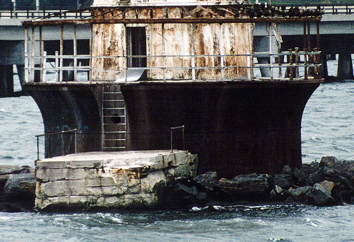 Plum Beach Lighthouse - 1998
